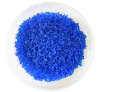 Un buon prezzo. Cristalli disseccanti cambianti CAS 112926-00-8 del gel di silice dei prodotti chimici di trattamento delle acque di colore in linea