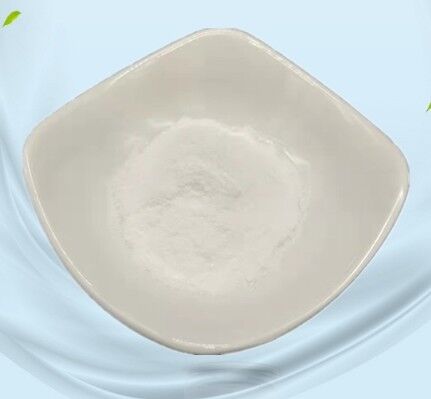 Un buon prezzo. Agente aromatizzante naturale della vaniglia della polvere bianca del commestibile della vanillina etilica CAS 121-32-4 per alimento in linea