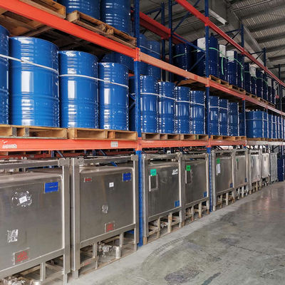 Un buon prezzo. CAS 68411-27-8 Acido benzoico, esteri alchilici C12-15 per cosmetici e prodotti per la cura della persona C12-15 Alchil benzoato in linea