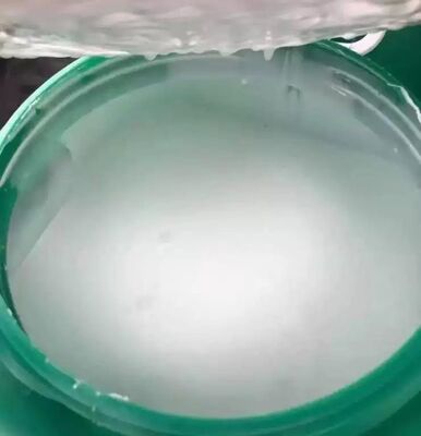 Un buon prezzo. Emulsione di vinil acetato-etilene Emulsione VAE liquida bianco latte BJ-707 Per adesivi e rivestimenti VAE707 in linea